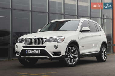 Внедорожник / Кроссовер BMW X3 2015 в Ужгороде