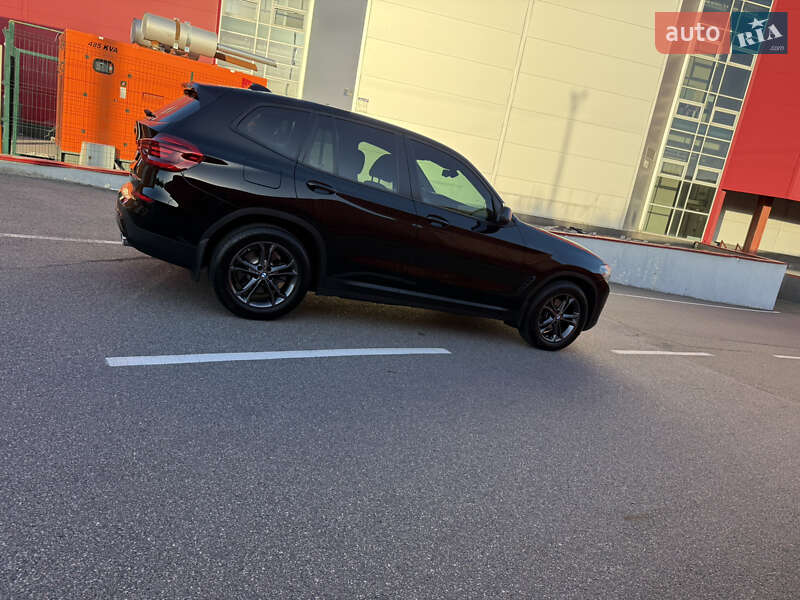 Позашляховик / Кросовер BMW X3 2018 в Києві