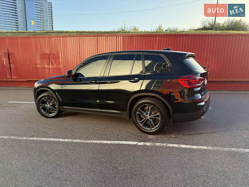 Позашляховик / Кросовер BMW X3 2018 в Києві