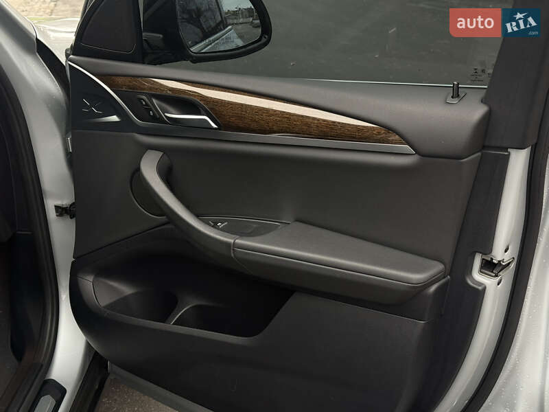 Внедорожник / Кроссовер BMW X3 2018 в Белой Церкви