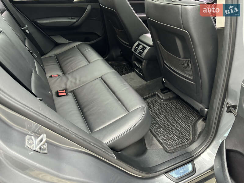 Внедорожник / Кроссовер BMW X3 2014 в Черкассах