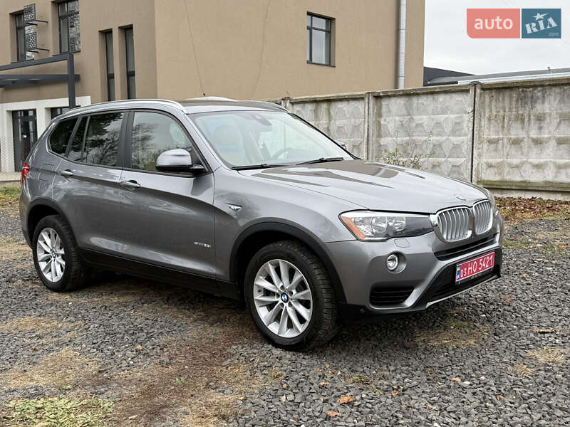 Внедорожник / Кроссовер BMW X3 2017 в Луцке