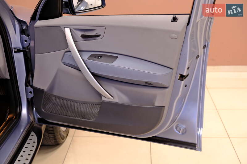 Внедорожник / Кроссовер BMW X3 2004 в Одессе