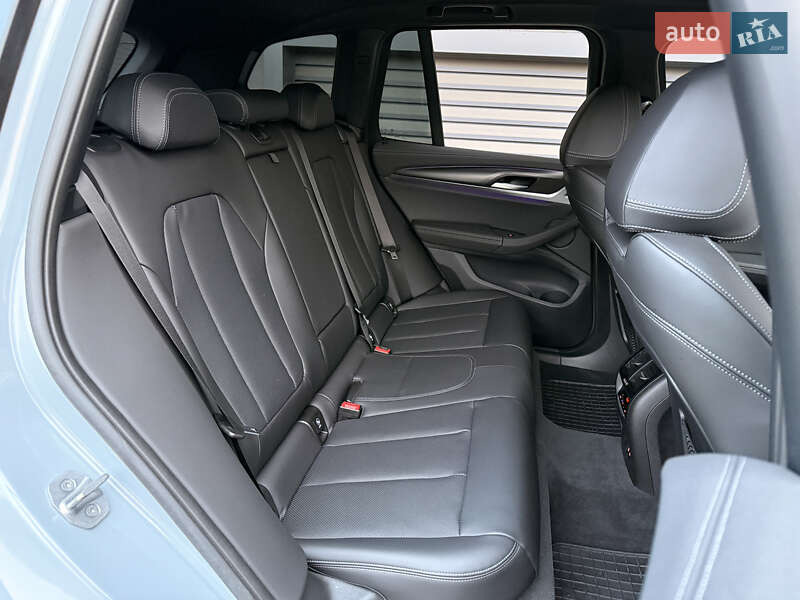 Внедорожник / Кроссовер BMW X3 2022 в Киеве