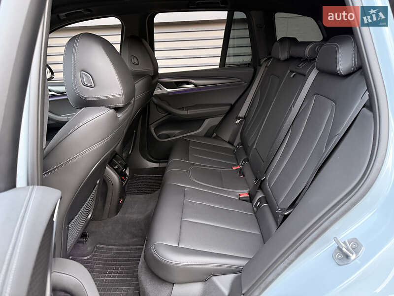 Внедорожник / Кроссовер BMW X3 2022 в Киеве