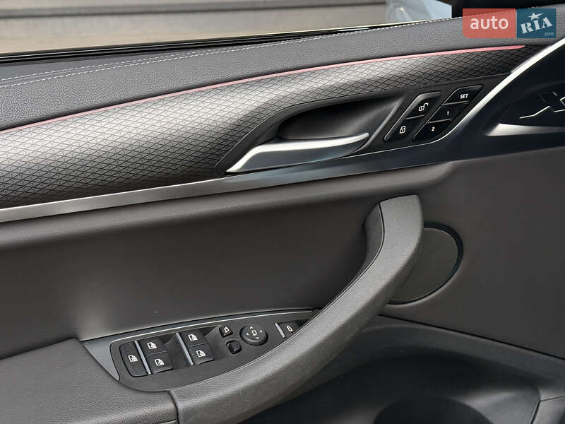 Внедорожник / Кроссовер BMW X3 2022 в Киеве