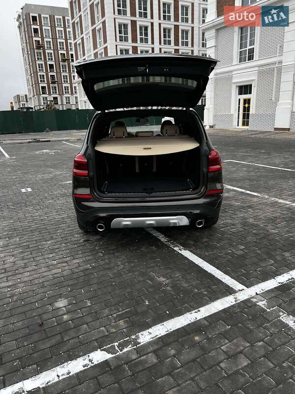 Внедорожник / Кроссовер BMW X3 2018 в Киеве