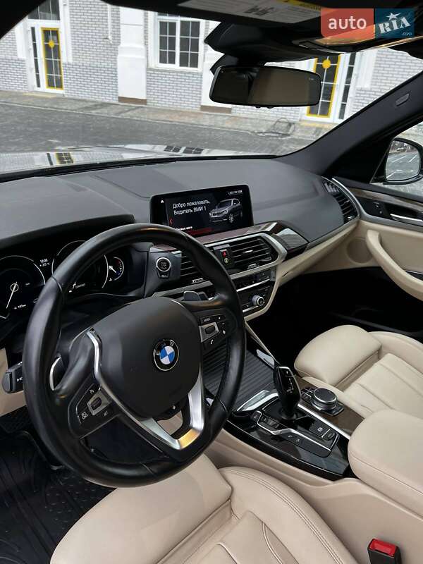 Внедорожник / Кроссовер BMW X3 2018 в Киеве