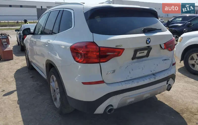 Внедорожник / Кроссовер BMW X3 2019 в Львове