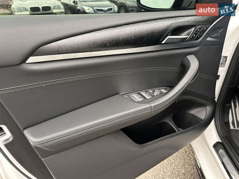 Внедорожник / Кроссовер BMW X3 2019 в Киеве фото 25 Внедорожник / Кроссовер BMW X3 2019 в Киеве