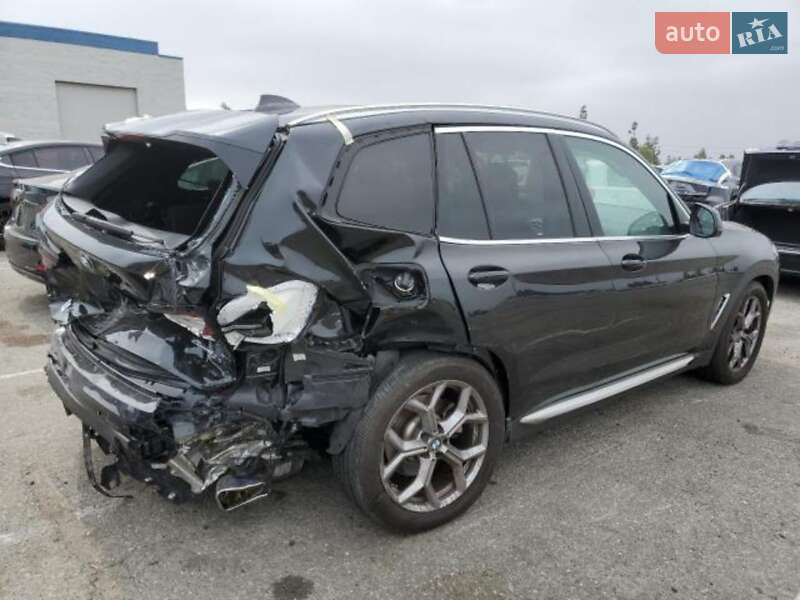 Внедорожник / Кроссовер BMW X3 2023 в Монастырище