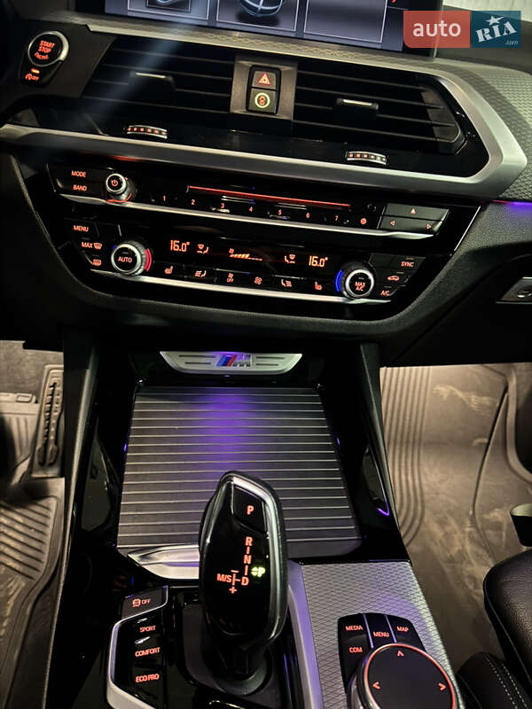 Внедорожник / Кроссовер BMW X3 2018 в Киеве