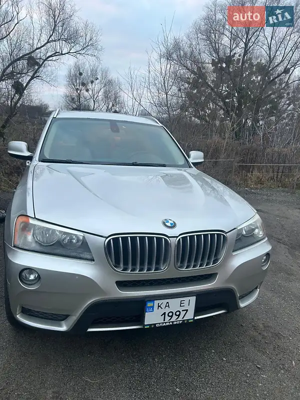 BMW X3 2011