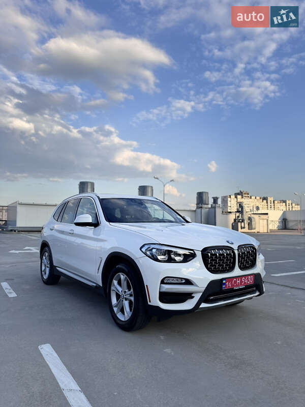 Внедорожник / Кроссовер BMW X3 2018 в Киеве