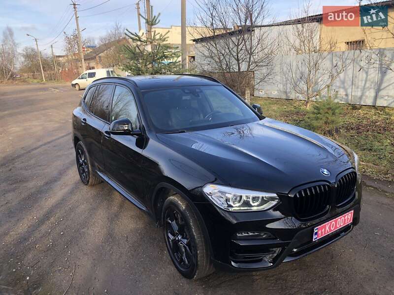 Внедорожник / Кроссовер BMW X3 2021 в Самборе