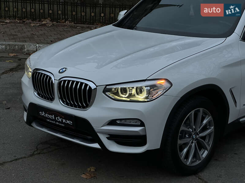 Внедорожник / Кроссовер BMW X3 2017 в Николаеве