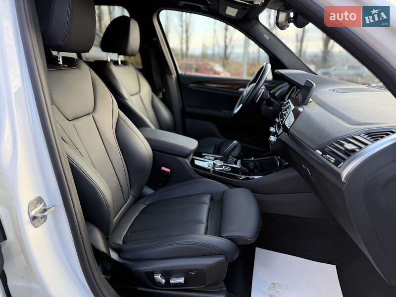 Позашляховик / Кросовер BMW X3 2021 в Хмельницькому