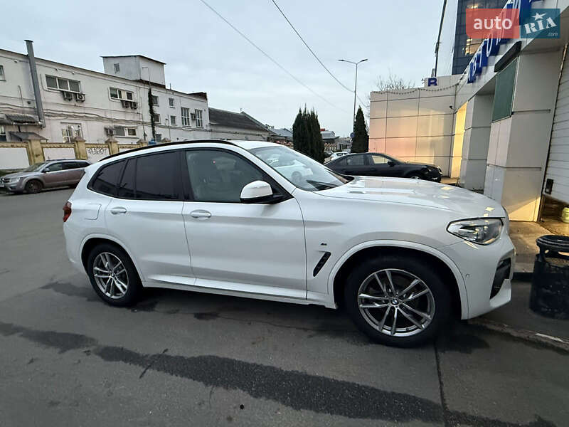 Внедорожник / Кроссовер BMW X3 2018 в Киеве