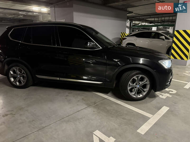 Внедорожник / Кроссовер BMW X3 2016 в Киеве