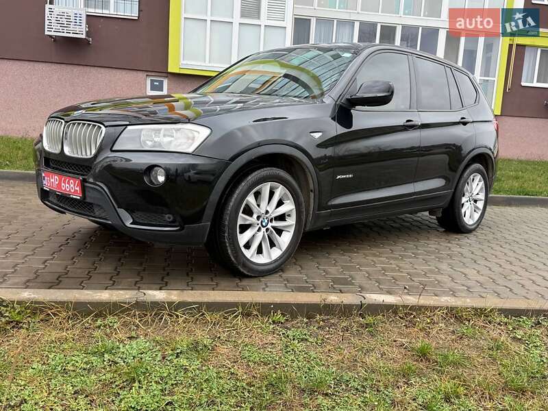 Внедорожник / Кроссовер BMW X3 2014 в Полтаве