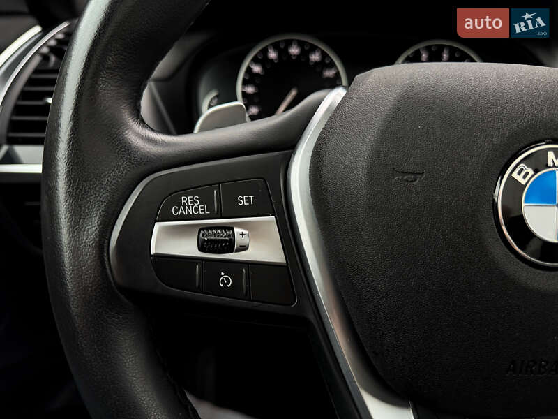 Внедорожник / Кроссовер BMW X3 2021 в Киеве