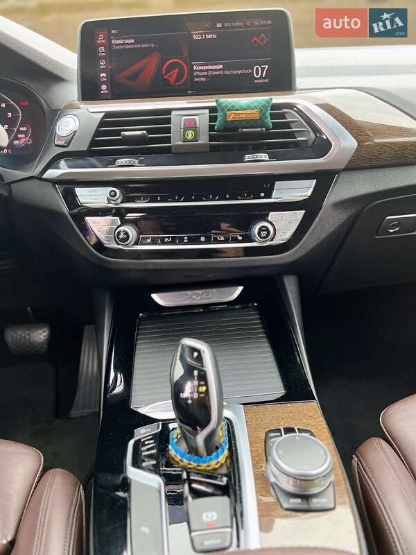 Внедорожник / Кроссовер BMW X3 2020 в Запорожье