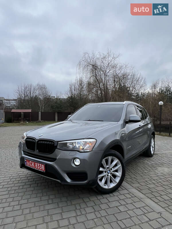 Позашляховик / Кросовер BMW X3 2017 в Новояворівську