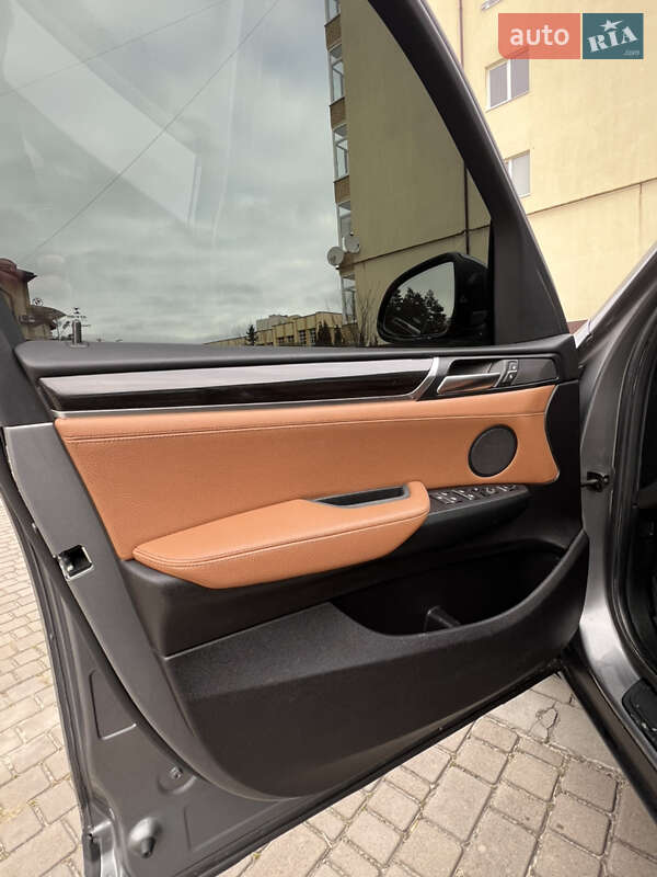 Позашляховик / Кросовер BMW X3 2017 в Новояворівську