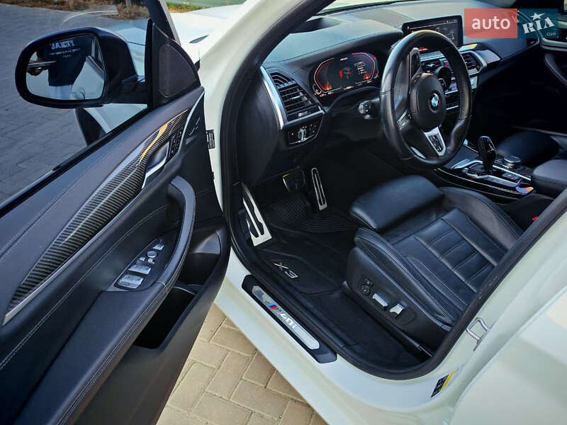 Внедорожник / Кроссовер BMW X3 2021 в Луцке