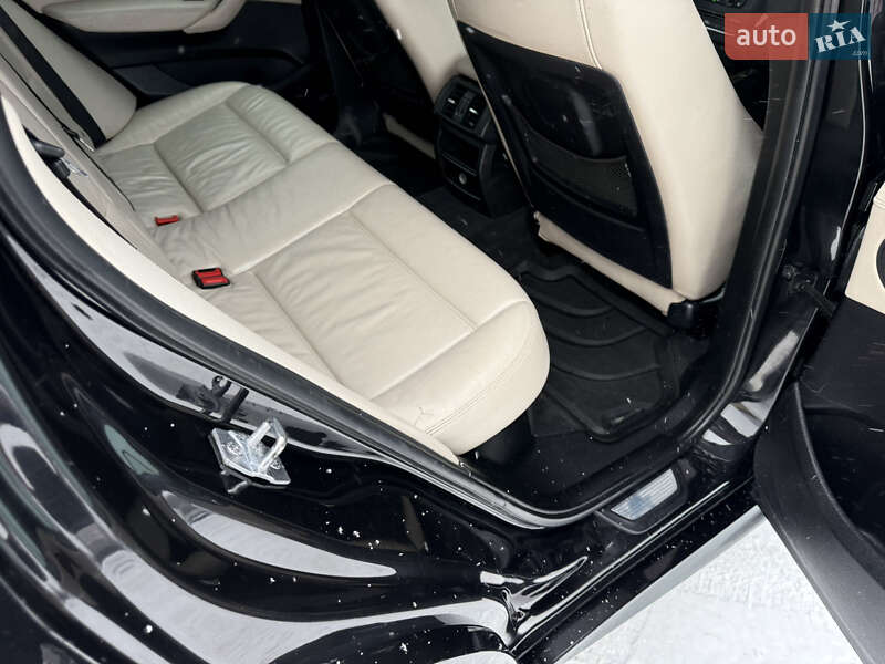 Внедорожник / Кроссовер BMW X3 2013 в Ковеле