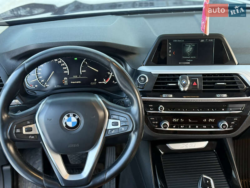 Внедорожник / Кроссовер BMW X3 2018 в Хмельницком