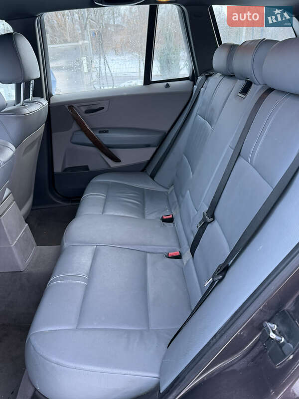Позашляховик / Кросовер BMW X3 2004 в Полтаві