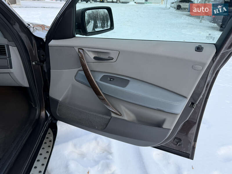 Позашляховик / Кросовер BMW X3 2004 в Полтаві