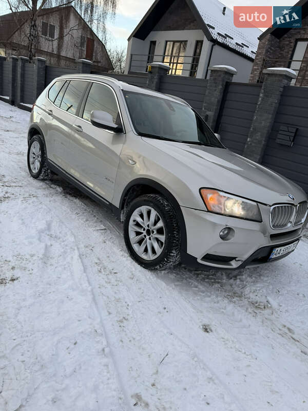 Внедорожник / Кроссовер BMW X3 2013 в Киеве