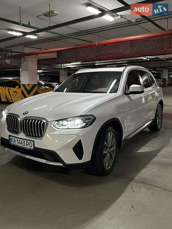 Внедорожник / Кроссовер BMW X3 2022 в Киеве