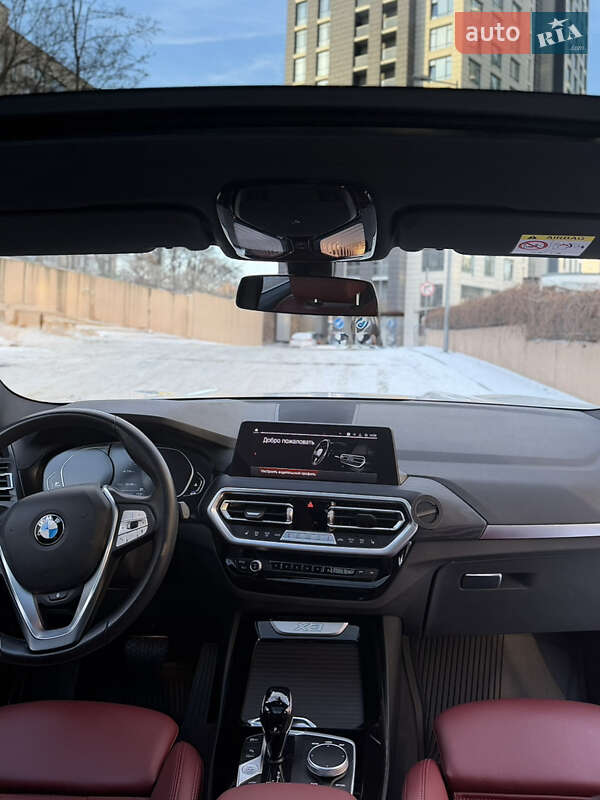 Внедорожник / Кроссовер BMW X3 2022 в Киеве