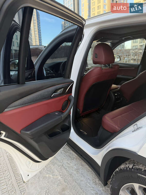 Внедорожник / Кроссовер BMW X3 2022 в Киеве