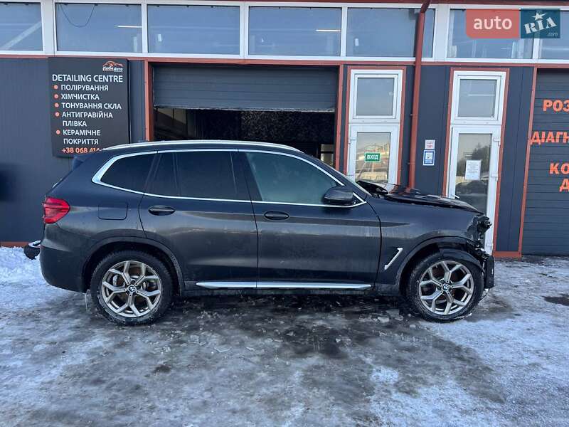 Внедорожник / Кроссовер BMW X3 2020 в Львове