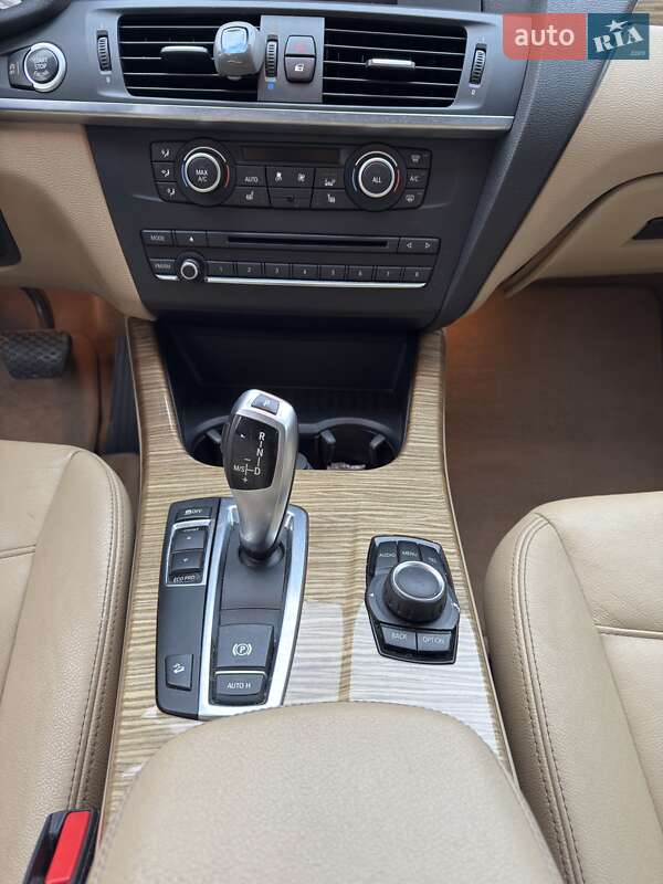 Внедорожник / Кроссовер BMW X3 2013 в Киеве