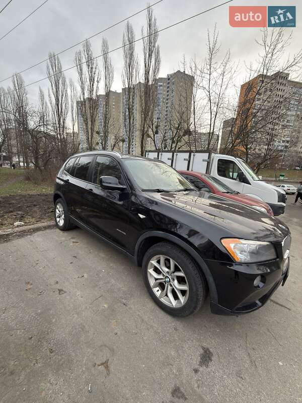 Внедорожник / Кроссовер BMW X3 2013 в Киеве
