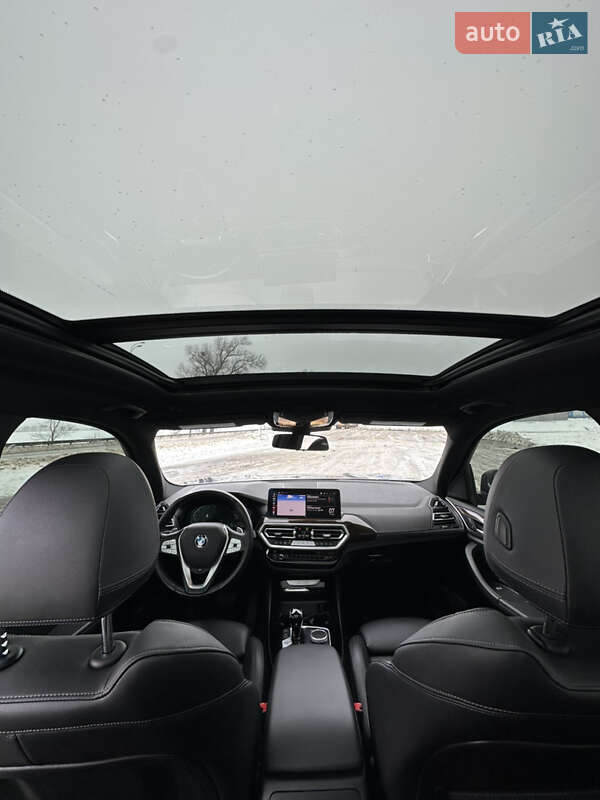 Внедорожник / Кроссовер BMW X3 2021 в Ромнах