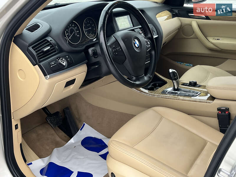 Внедорожник / Кроссовер BMW X3 2013 в Ковеле