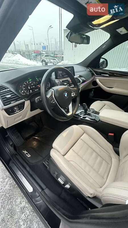 Внедорожник / Кроссовер BMW X3 2018 в Киеве
