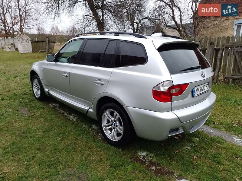 Внедорожник / Кроссовер BMW X3 2004 в Макарове