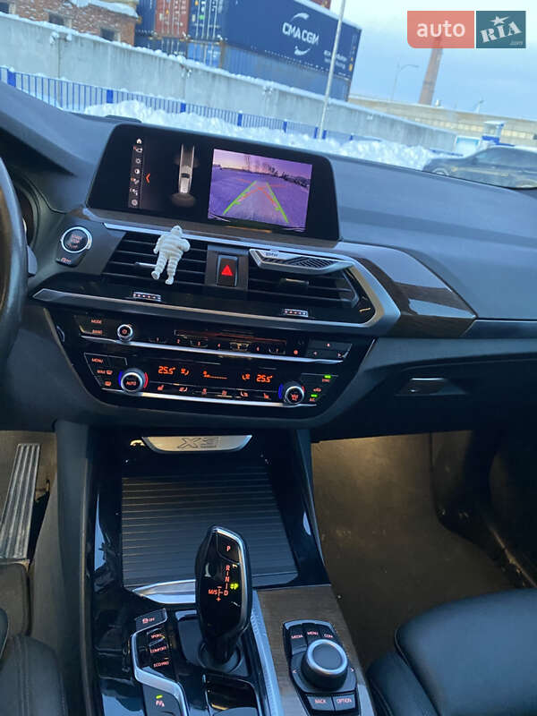 Внедорожник / Кроссовер BMW X3 2018 в Тернополе