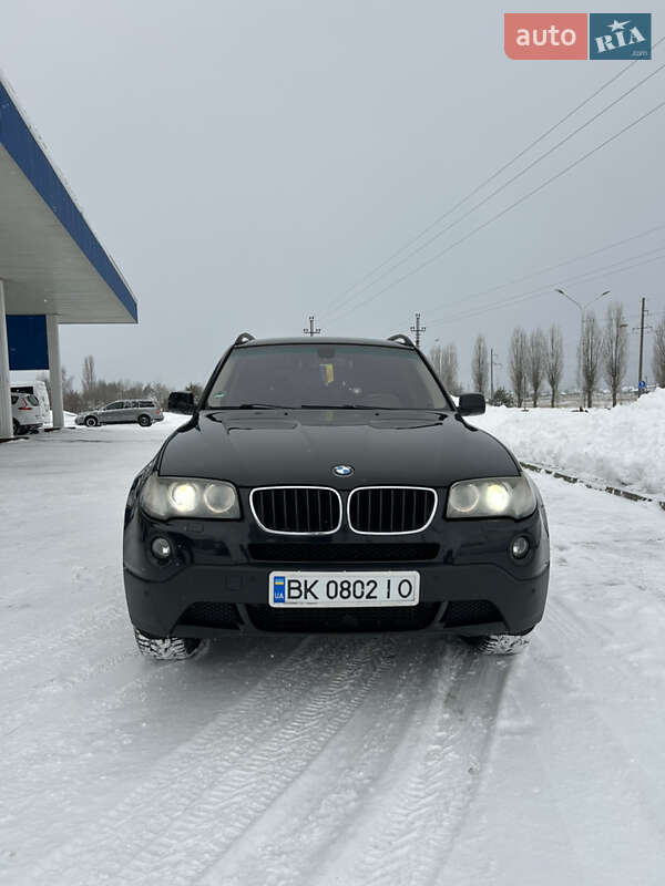 Внедорожник / Кроссовер BMW X3 2008 в Вараше