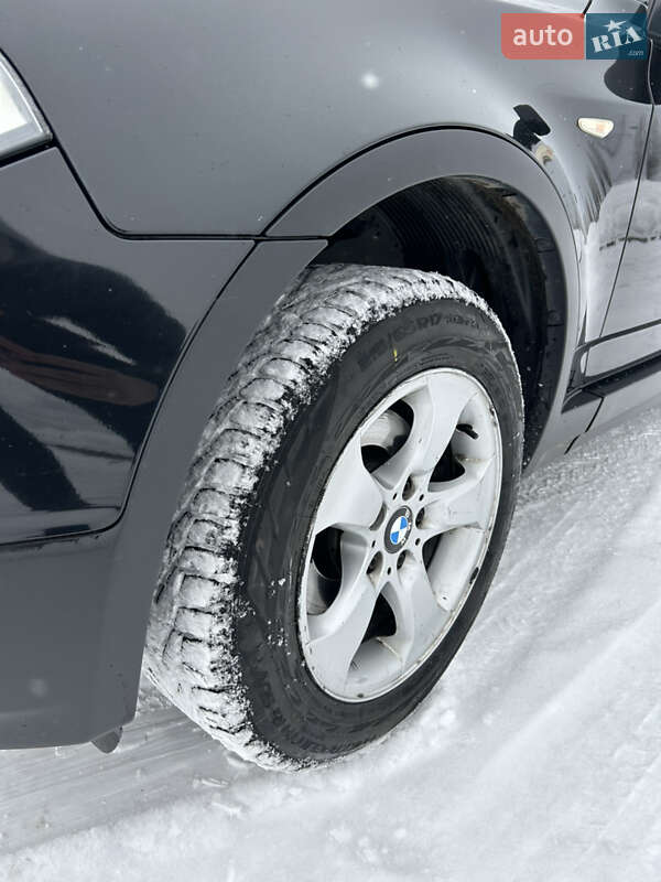 Внедорожник / Кроссовер BMW X3 2008 в Вараше