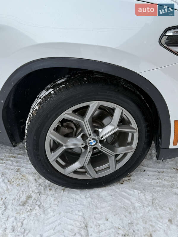 Внедорожник / Кроссовер BMW X3 2020 в Львове