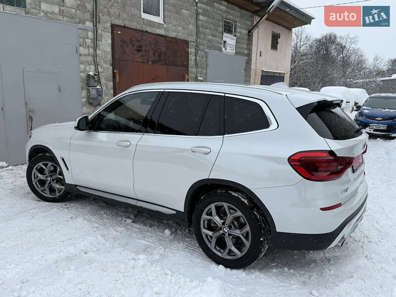 Внедорожник / Кроссовер BMW X3 2020 в Львове