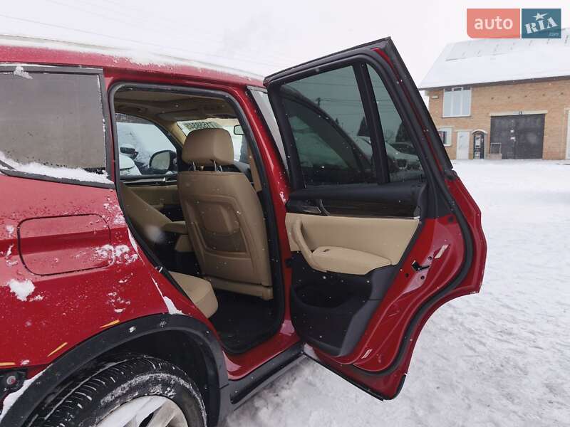 Внедорожник / Кроссовер BMW X3 2017 в Луцке